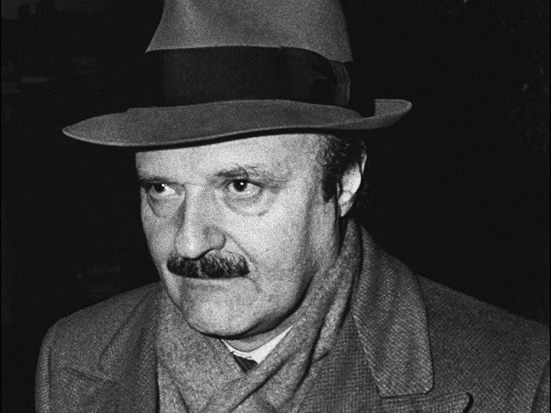 File:RobertoCalvi.jpeg
